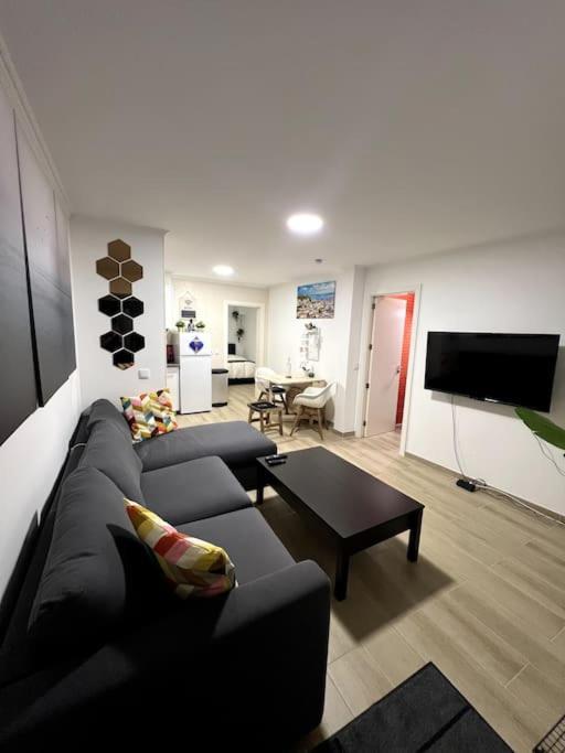 Artistic Digital Getaway - Patio & Great Location! Lisboa Exterior foto